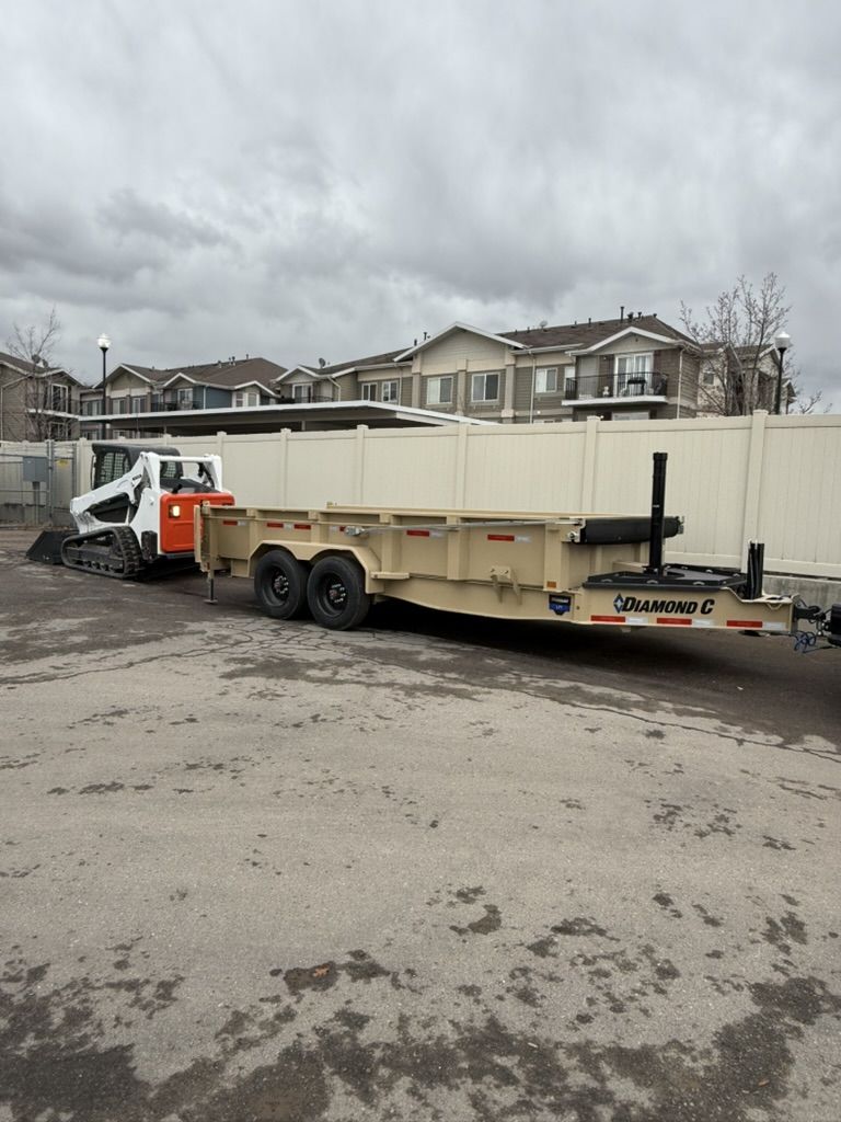 Weekend Dump Trailer Rental – Yard Cleanup & Landscaping