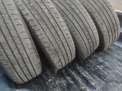 (4)Continental Cross Contact LX sport 235/65R18