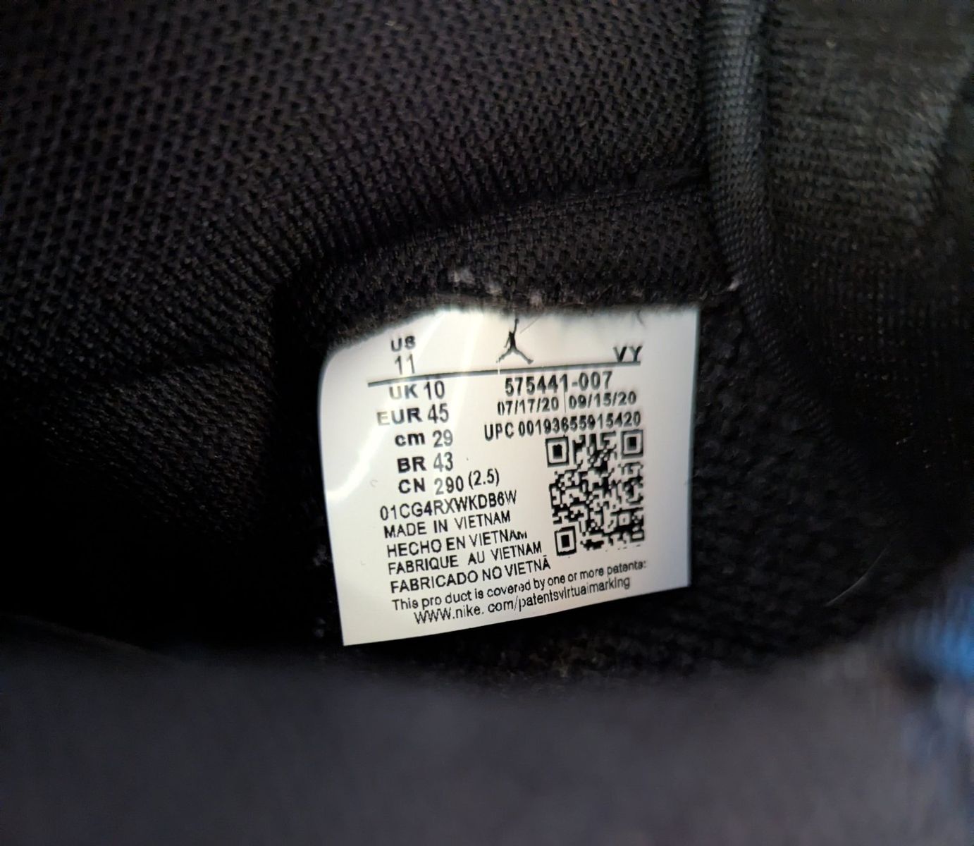 Main image 6