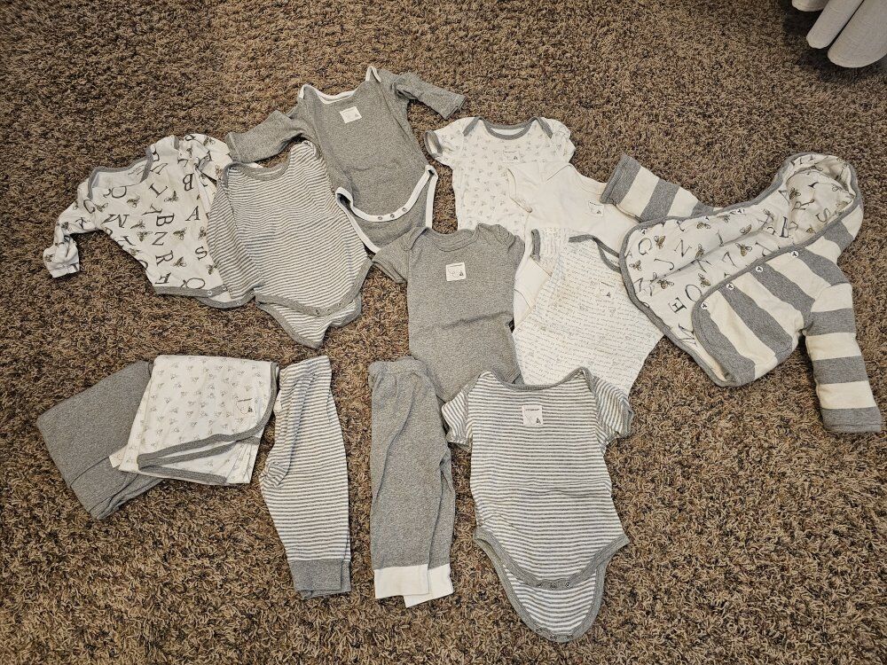 Burt's Bees Baby clothes set 3-6 months