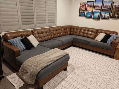 12' x 9' Brown Leather Sectional w/ 6' Chaise