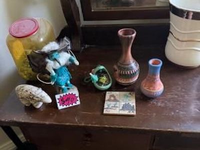 Native American tourist objects