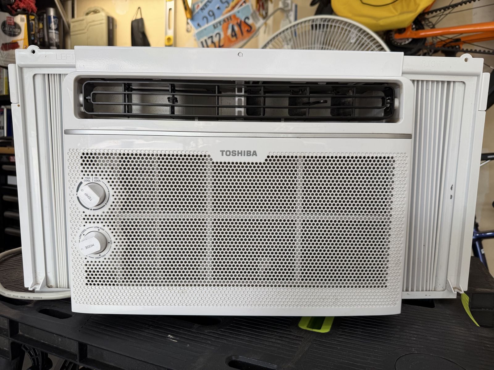 Toshiba 5,000 btu A/C Unit
