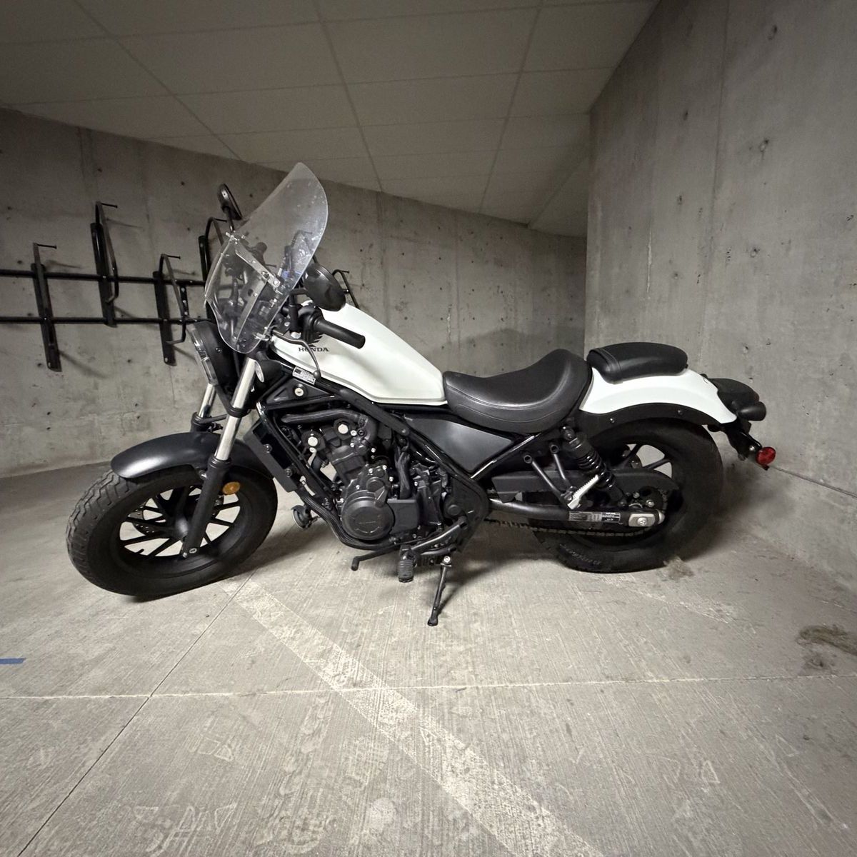 2021 Honda Rebel 500 Motorcycle - White, Excellent Condition 5460 miles