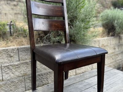8 Dining Chairs