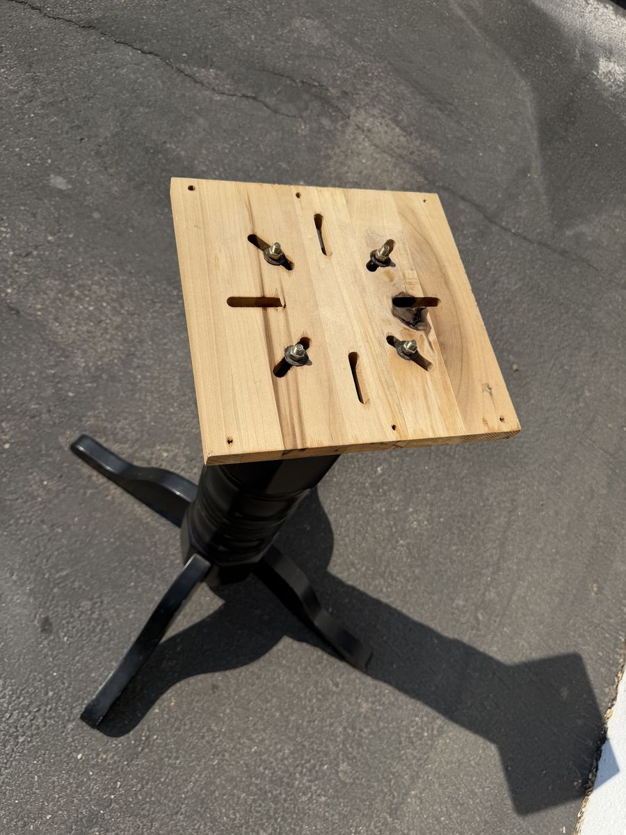Main image 6