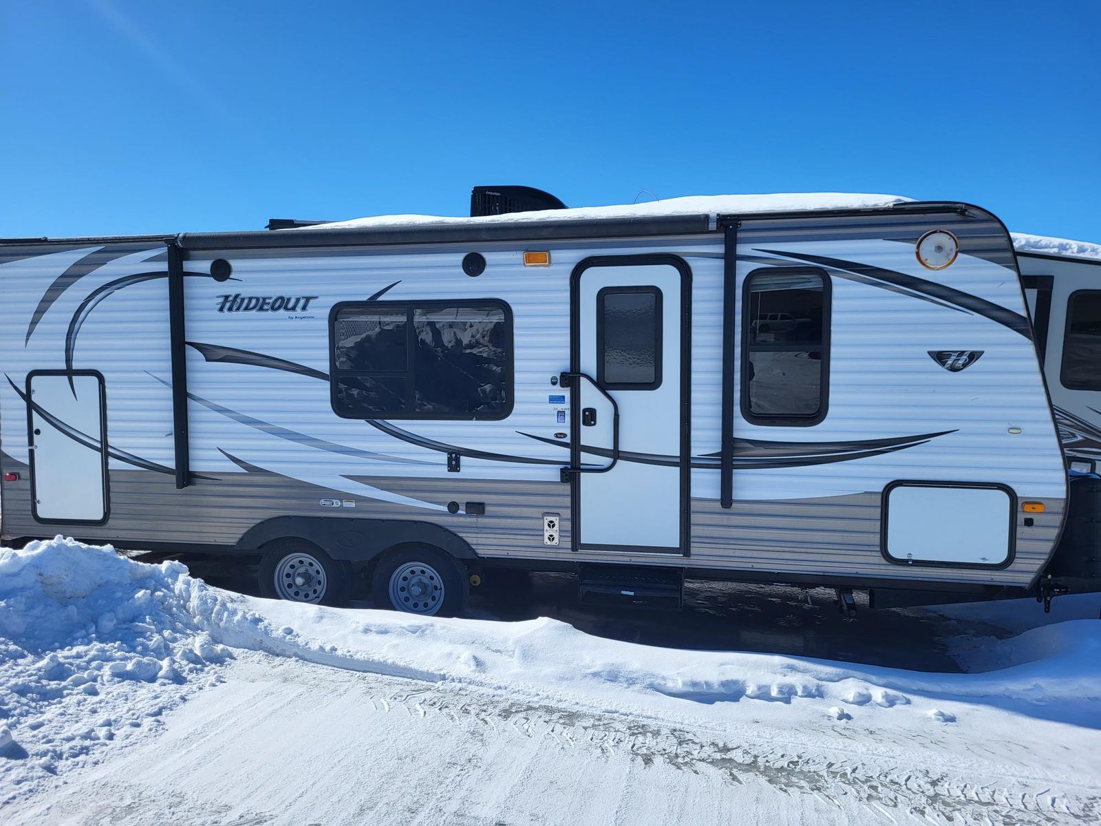 2016 Keystone Hideout Bunkhouse model