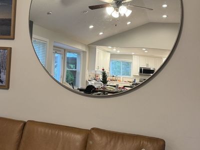 Xl round mirror