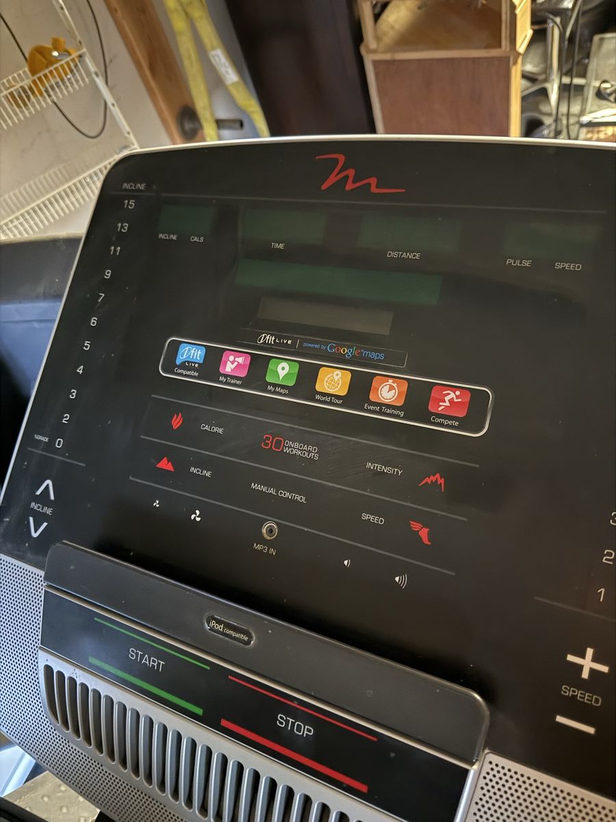 Treadmill — FreeMotion SRS