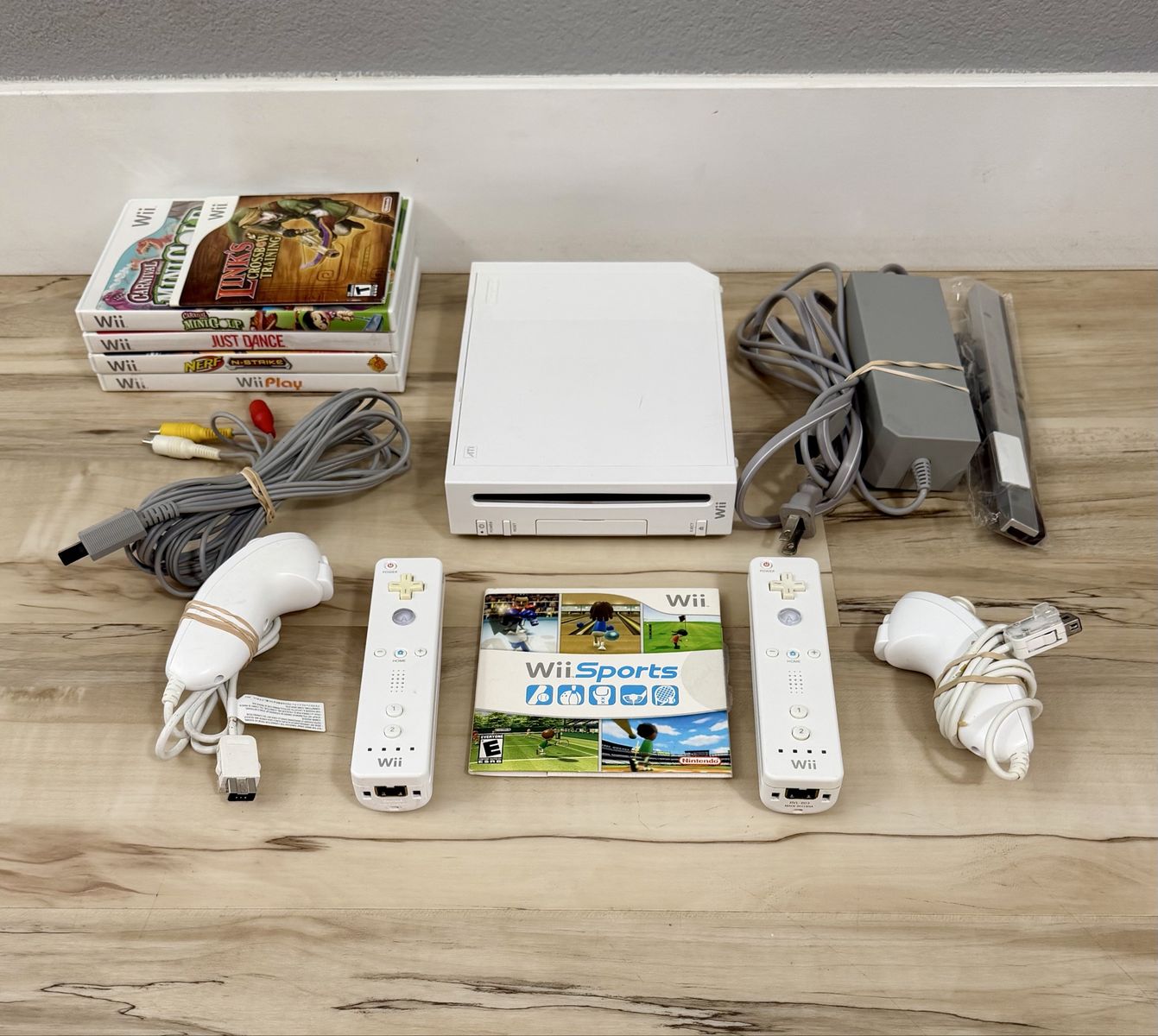 Nintendo Wii Sports Bundle