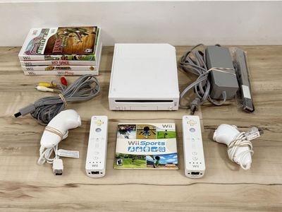 Nintendo Wii Sports Bundle