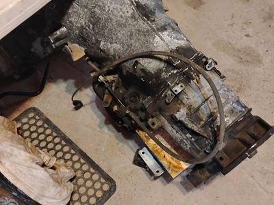 46RE Transmission and transfer case