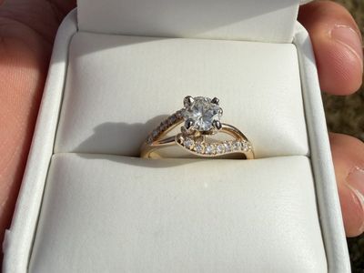 Diamond Engangment Ring