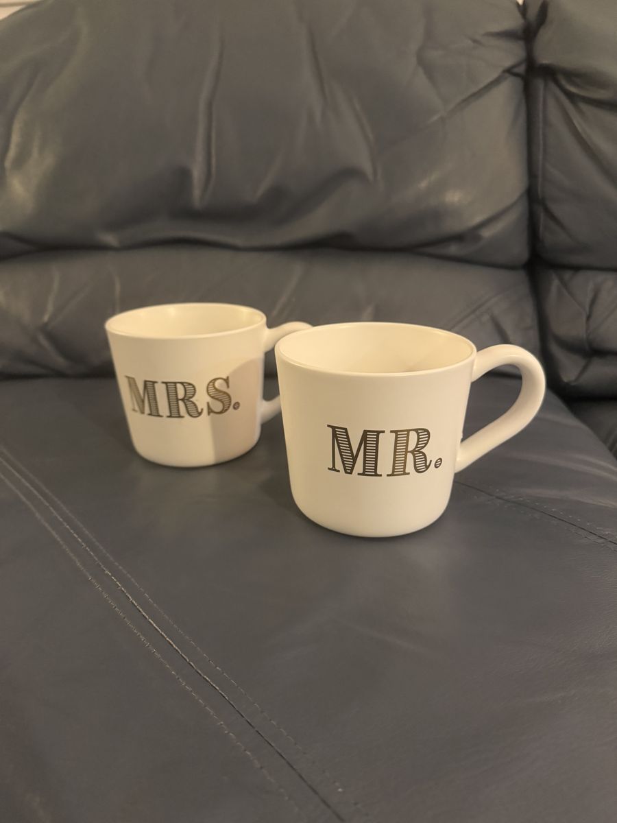 New Mr. and Mrs. Mugs