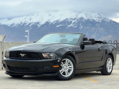 2012 FORD MUSTANG V6