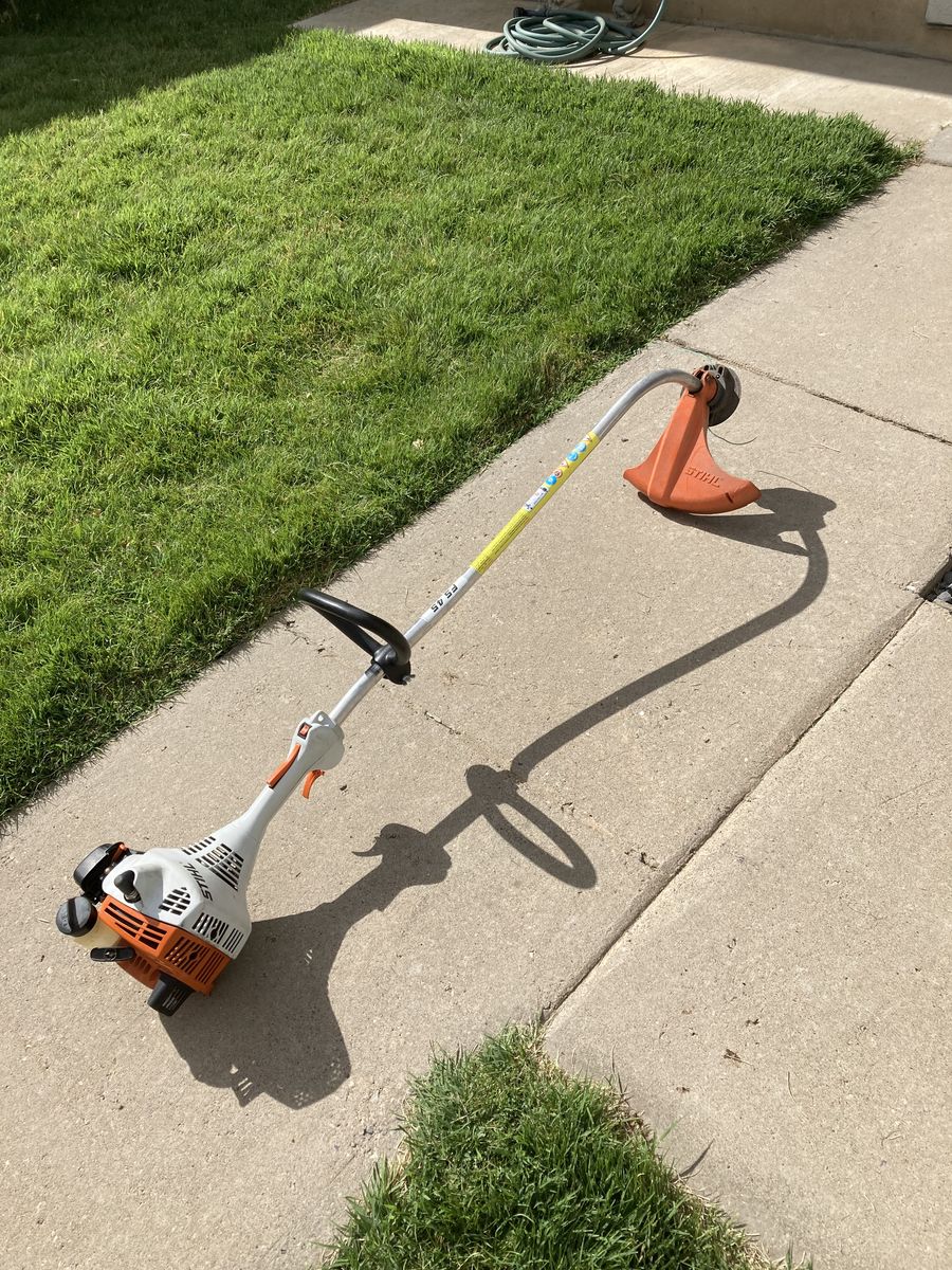 Stihl FS45 line trimmer. Repair
