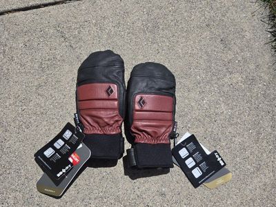 New Black Diamond Spark Mittens Medium