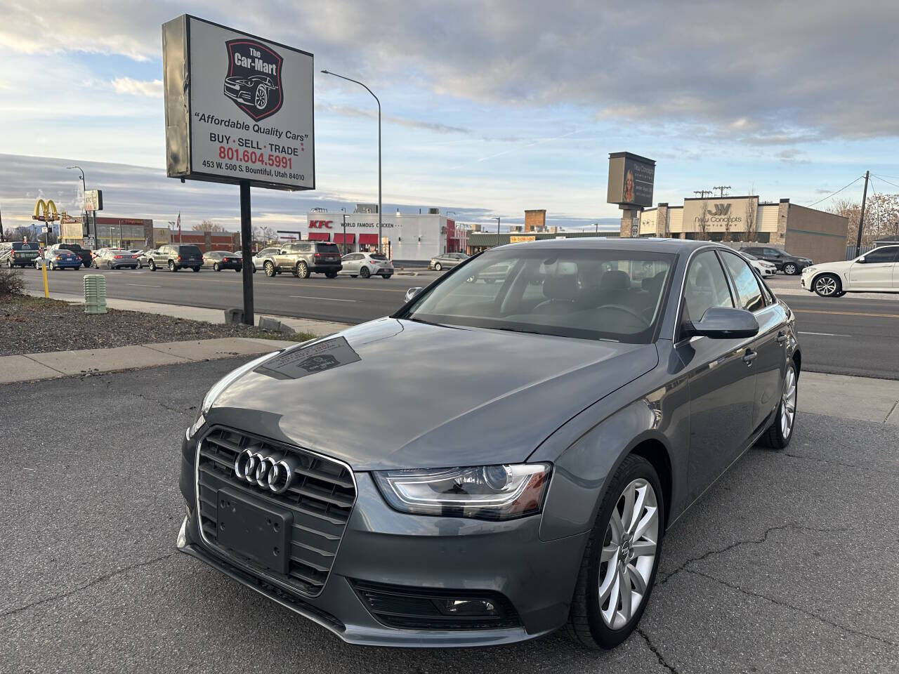 2013 Audi A4 2.0T quattro Prestige