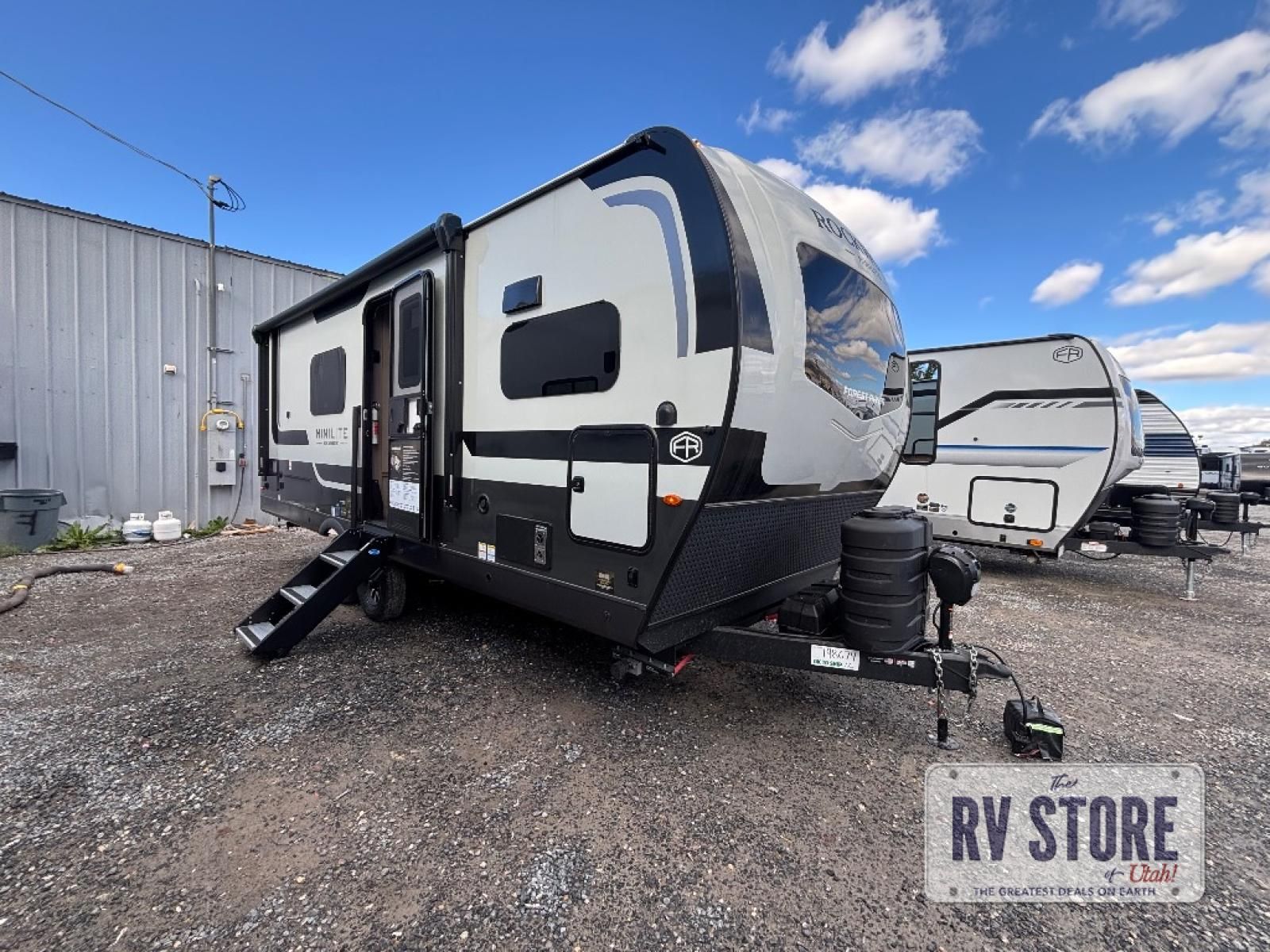 2026 Forest River RV Rockwood Mini Lite 2523MBR In Stock