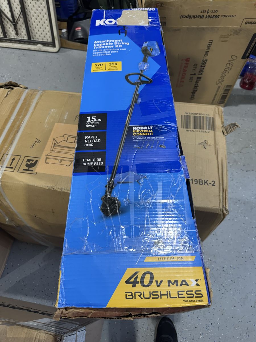 Kobalt 40V MAX Brushless Attachment Capable String Trimmer Kit 15-Inch