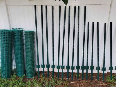 Metal U-Posts and Plastic Garden Fencing