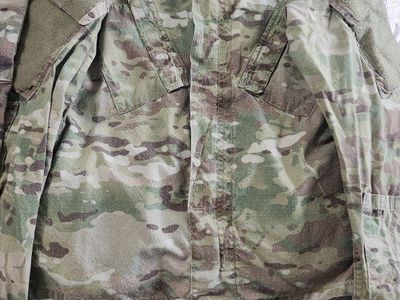 Genuine Military Issue OCP Camouflage Uniform Set - Small / 26-30 Waist