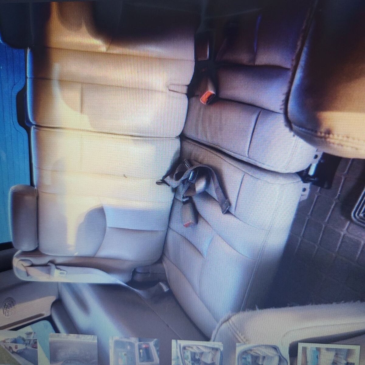 2006 YUKON 3RD ROW SEATS LIKE NEW , TAN $100