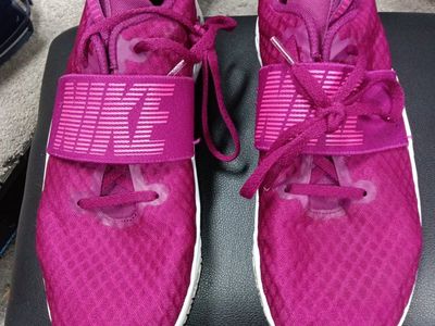 Women's Shoes Size 11 Like New!