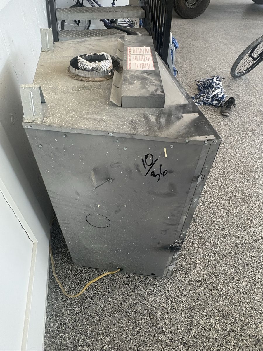 Main image 4
