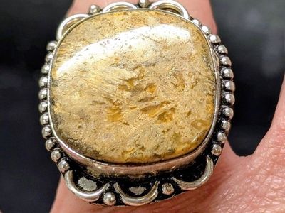 New Sterling silver square Jasper ring absolutely beautiful. size 8