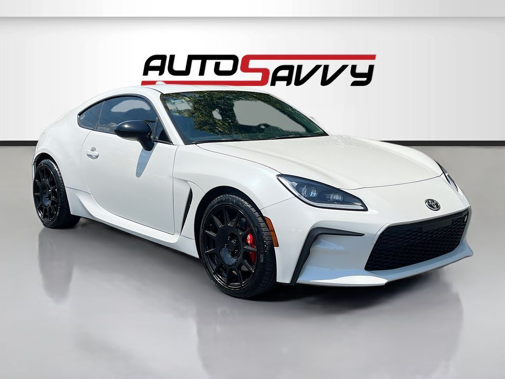 2025 Toyota GR86 Premium