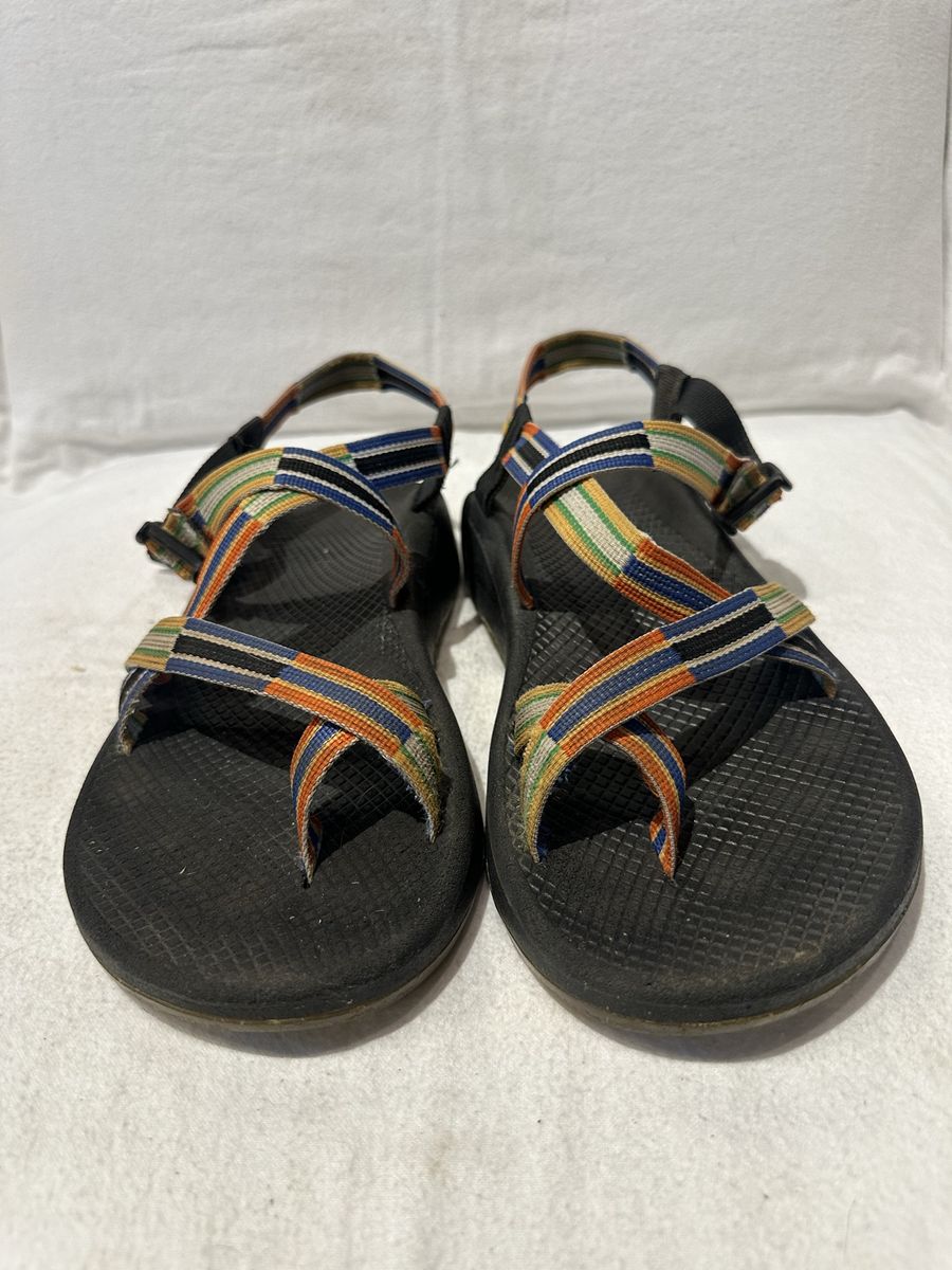 Chaco men’s size 11 colorful, block pattern, hiking sandals