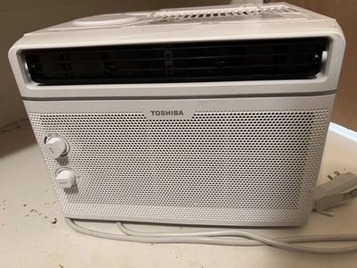 Window AC Unit