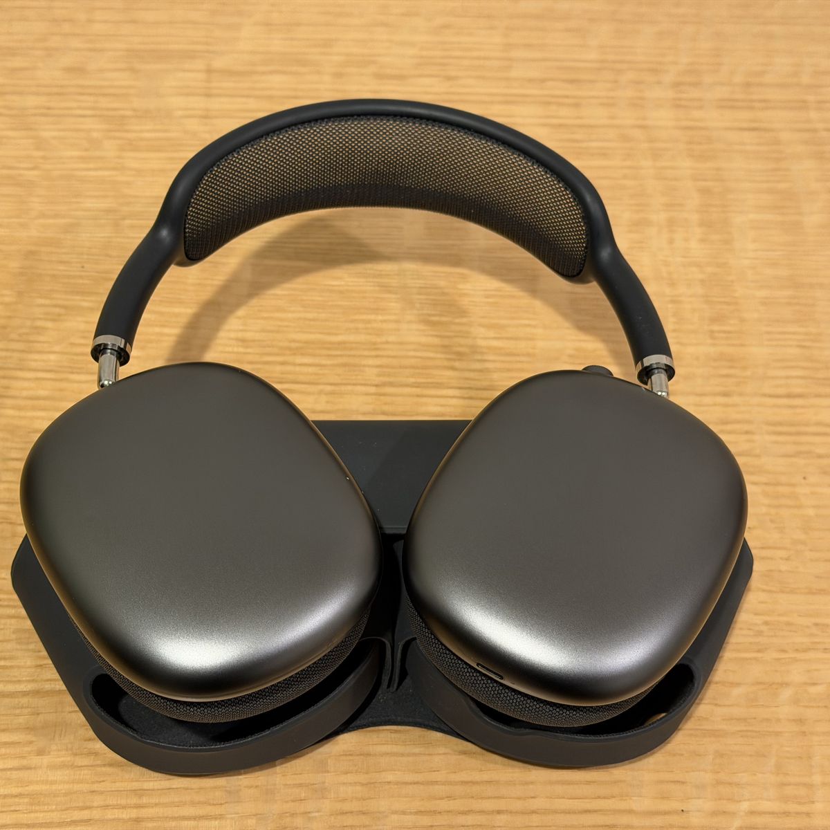 AirPods Max Over-Ear Headphones – Price Firm