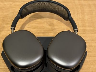 AirPods Max Over-Ear Headphones – Price Firm