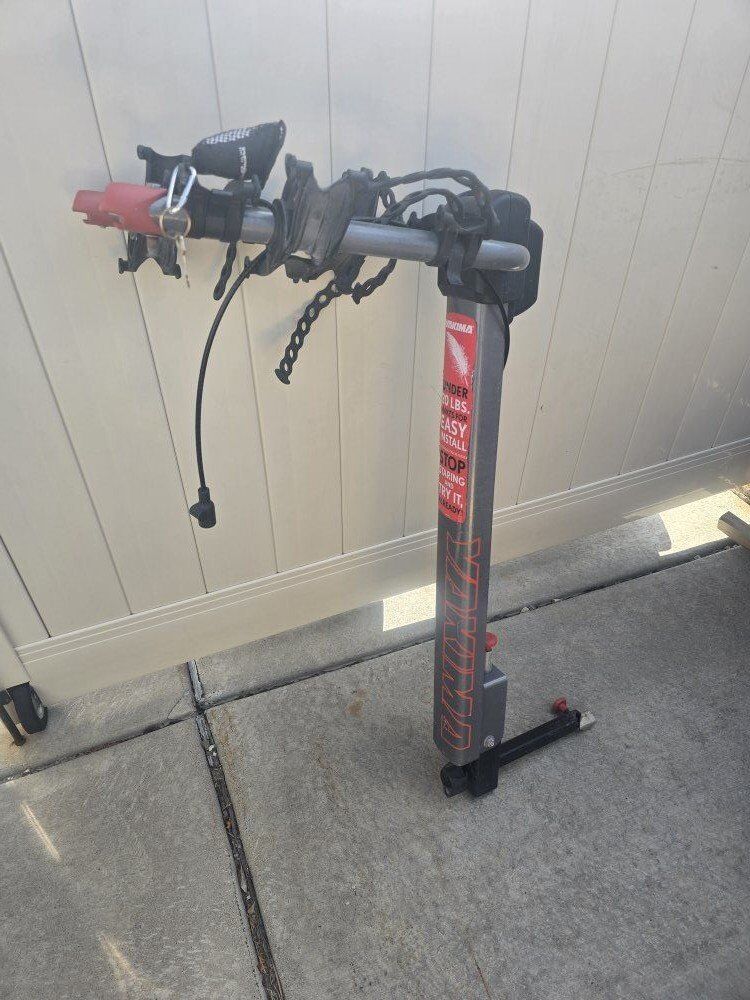 Yakima Highlite 3 bike 1 1/4 receiver hitch bike r