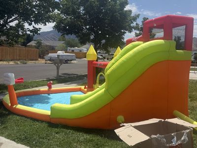 Inflatable Water Slide and Splash Pool Combo