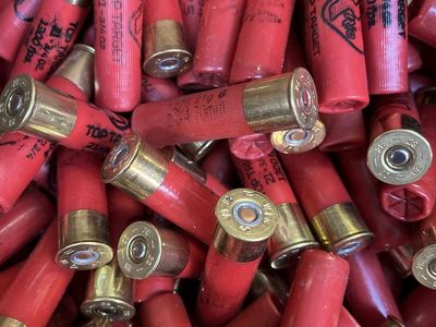 28 ga target #7.5 / #8 Shot. Factory loads.