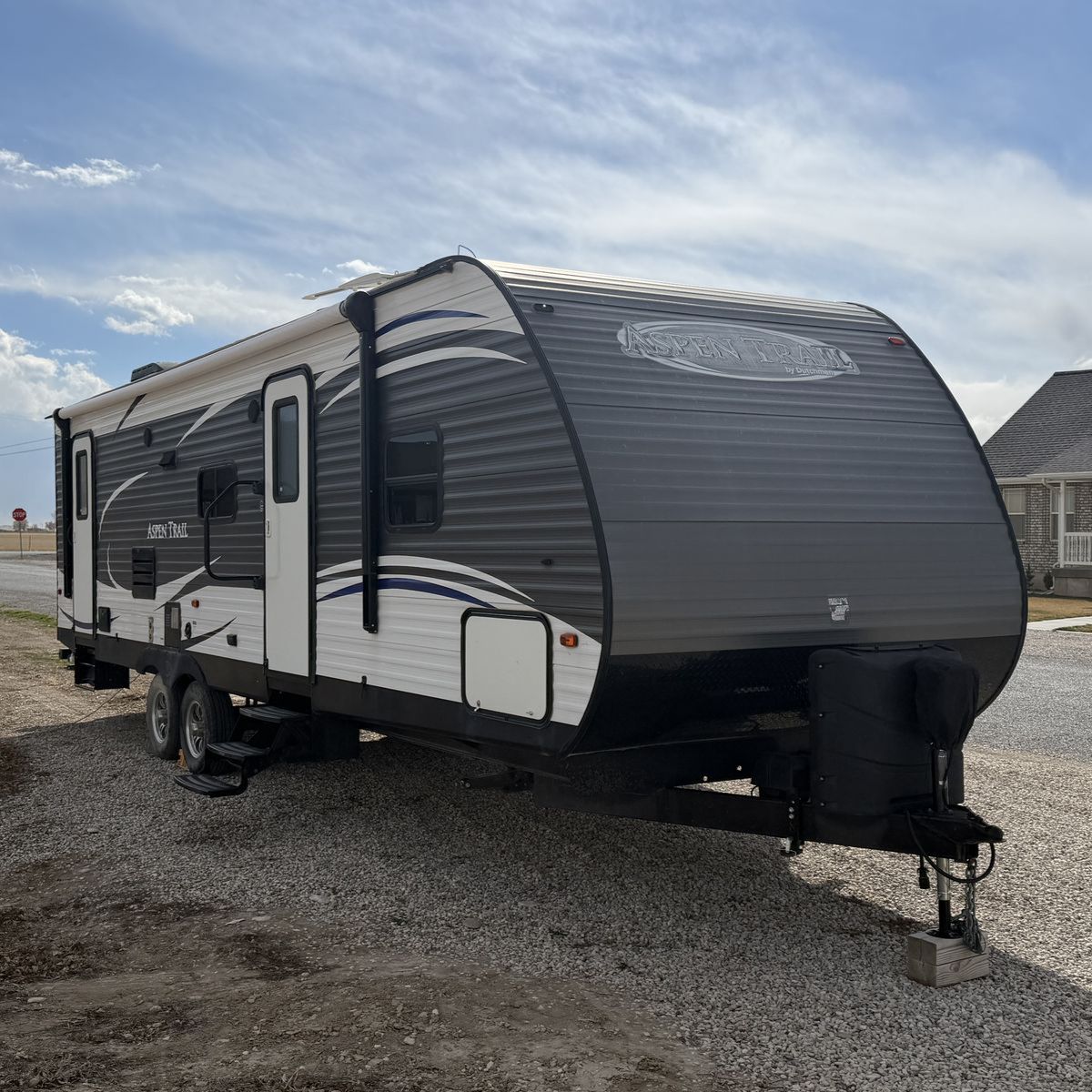 2017 Dutchmen Aspen Trail 2810BHS