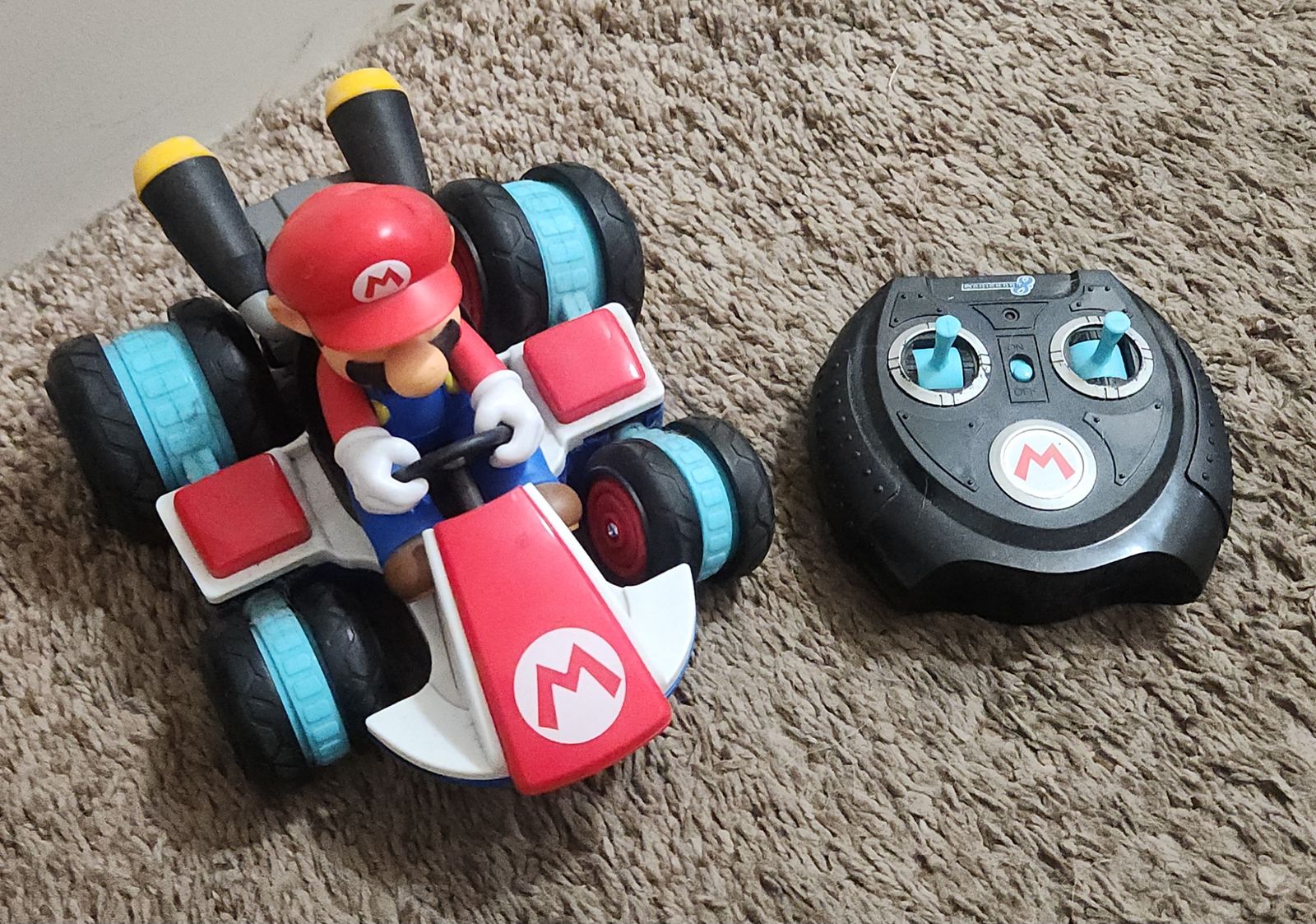 Super Mario Kart 8 RC Car Nintendo 
