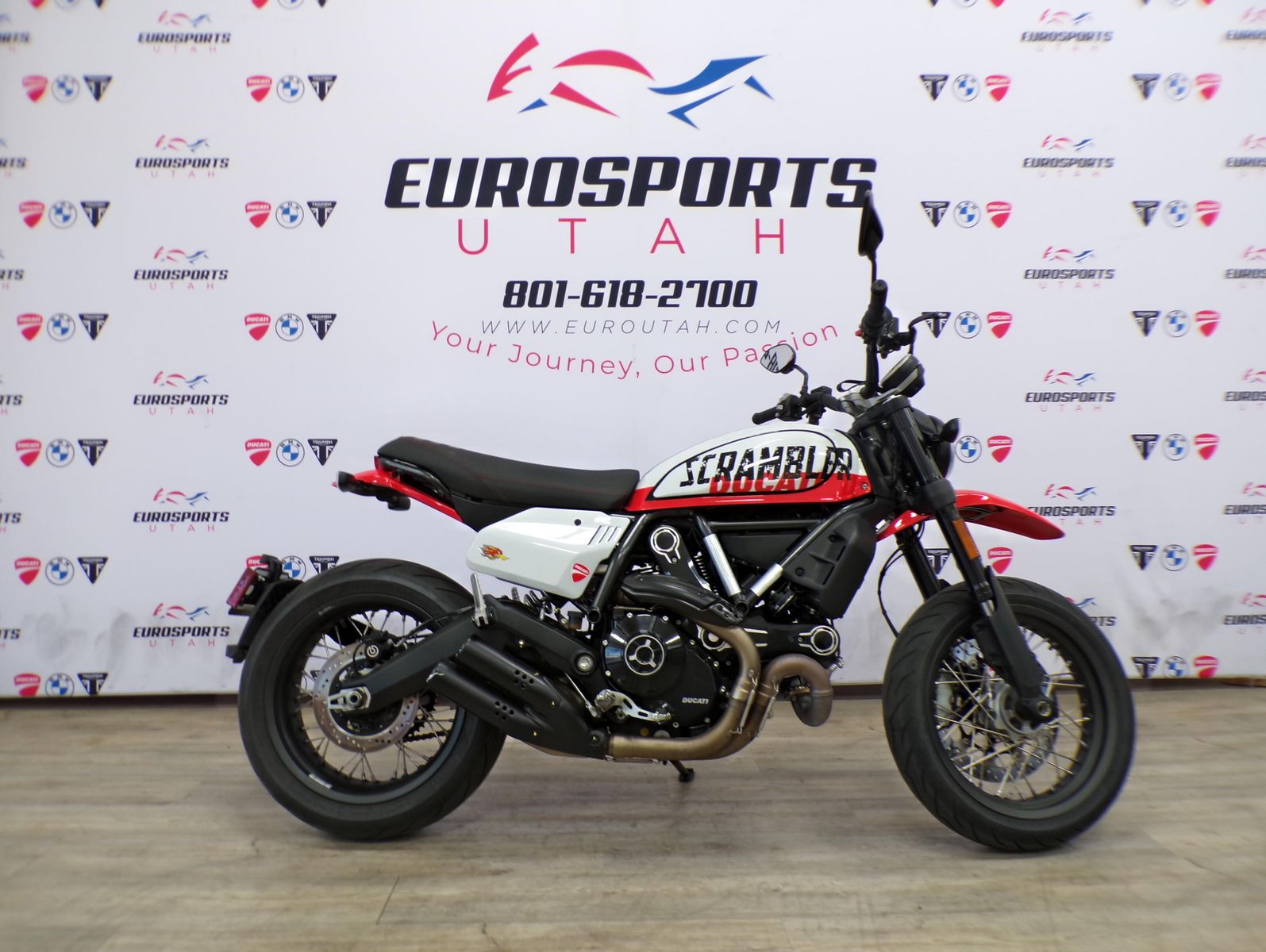 2023 Ducati Scrambler Urban Motard