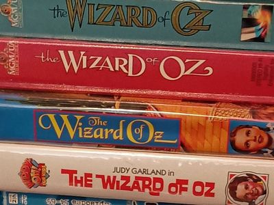 The Wizard of Oz VHS Lot $10 for all
