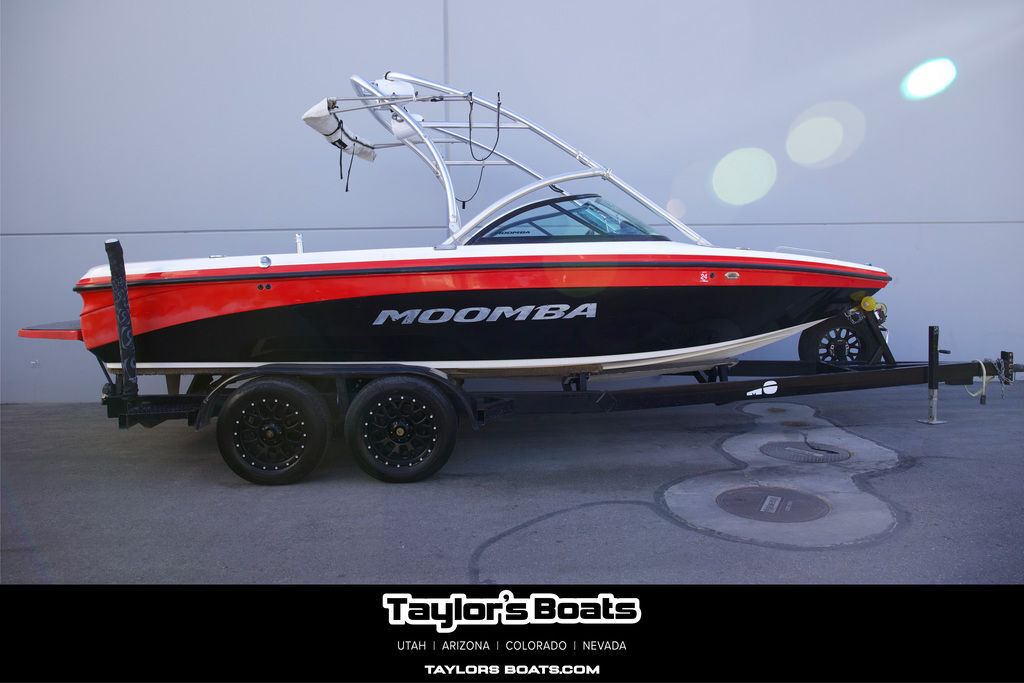 2011 MOOMBA Mobius LSV
