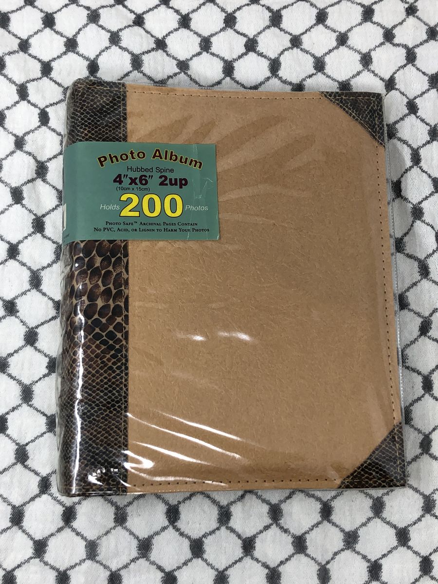New & Beautiful Thompson Photo Album