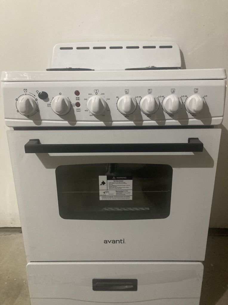 Brand New Eletric Stove And Oven