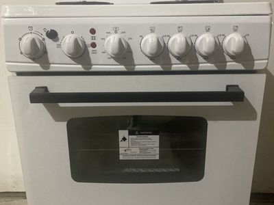 Brand New Eletric Stove And Oven