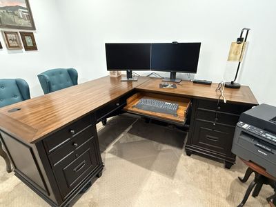 ️ Martines L-Shaped Executive Desk