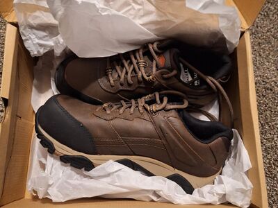 Merrell mens Moab adventures size 7 carbon fiber toe