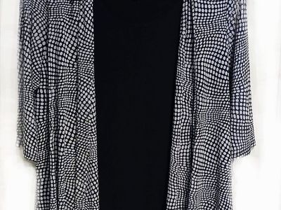 Stitch collections black/white polka dots cardigan