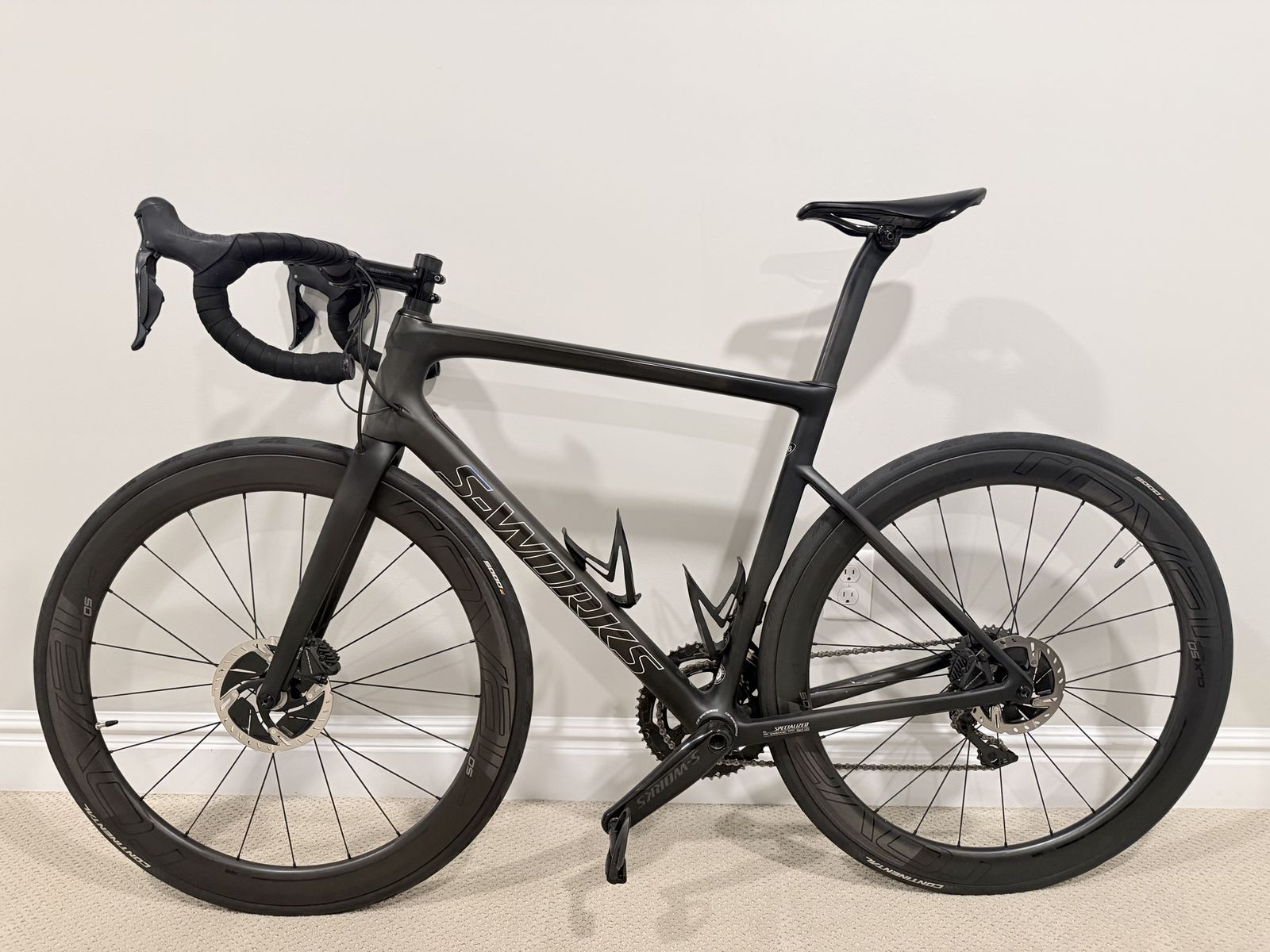 2021 Specialized S-Works Tarmac SL6 Road Bike - Matte Black, Dura-Ace Di2, Roval CLX 50